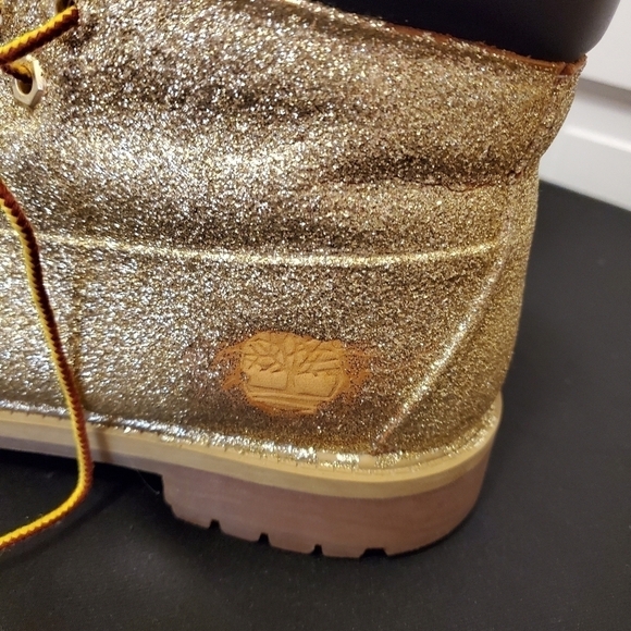 Timberland Boots Covered in Gold Glitter  … - Picture 4 of 11
